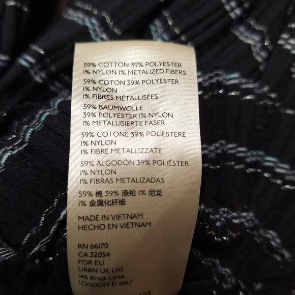 Free People Girlfriend combo top striped seer sucker puff sleeve v neck blouse - Picture 6 of 7